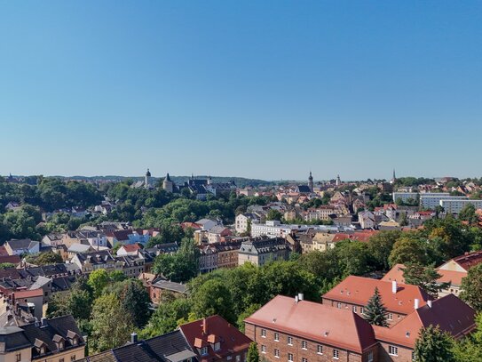 Saniertes Mehrfamilienhaus in zentraler Lage von Altenburg mit attraktiver Rendite