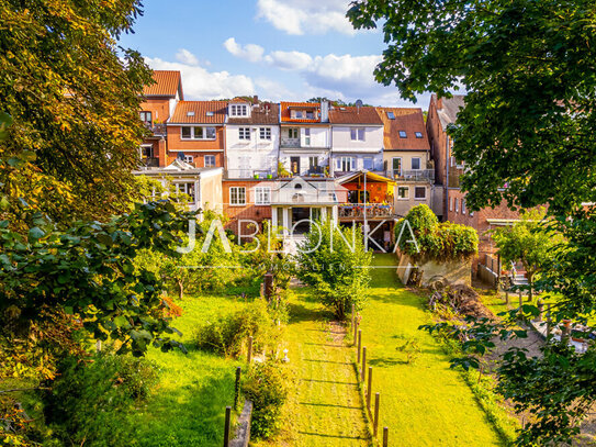 Exklusives Stadthaus mit Seegrundstück - Courtagefrei für Käufer