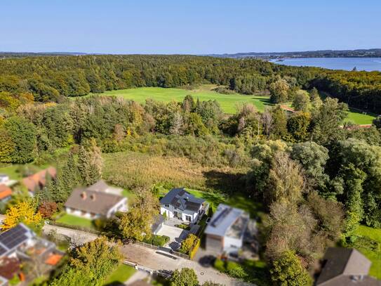 Hochwertiges Einfamilienhaus in Traumlage zwischen Landschaftsschutzgebiet und See