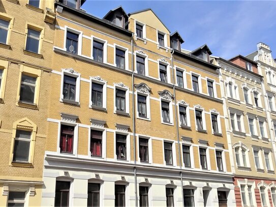 3-Raumwohnung mit Balkon und Badewanne