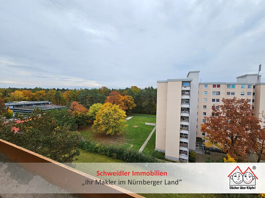 Fast ganz oben: Top gepflegte 3-Zimmer-Wohnung mit Fernblickloggia in Nürnberg-Langwasser