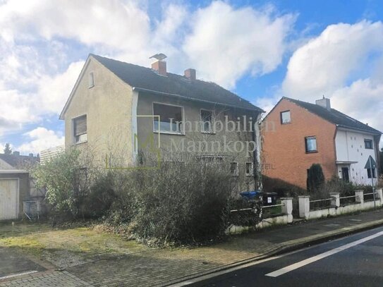 Freistehendes Einfamilienhaus zur Sanierung in guter Lage- machen Sie es zu Ihrem Schmuckstück!