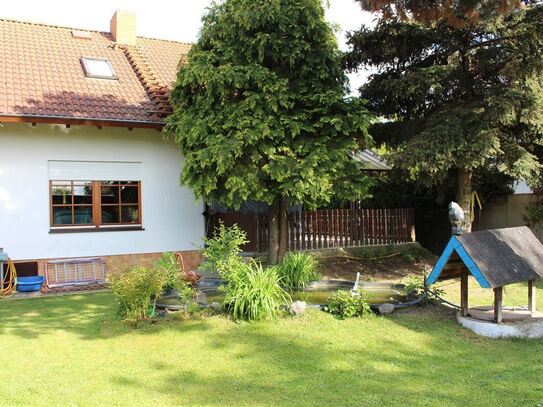 Neuer Preis! EFH, 3 km vom Zwenkauer See mit EBK, Balkon, Keller, Carport und Gartenhaus...