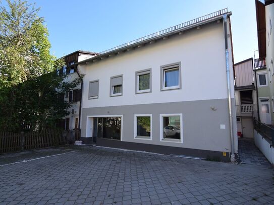 Großzügige 3-Zimmer Wohnung inkl. Dachterrasse und Balkon in Vilsbiburg