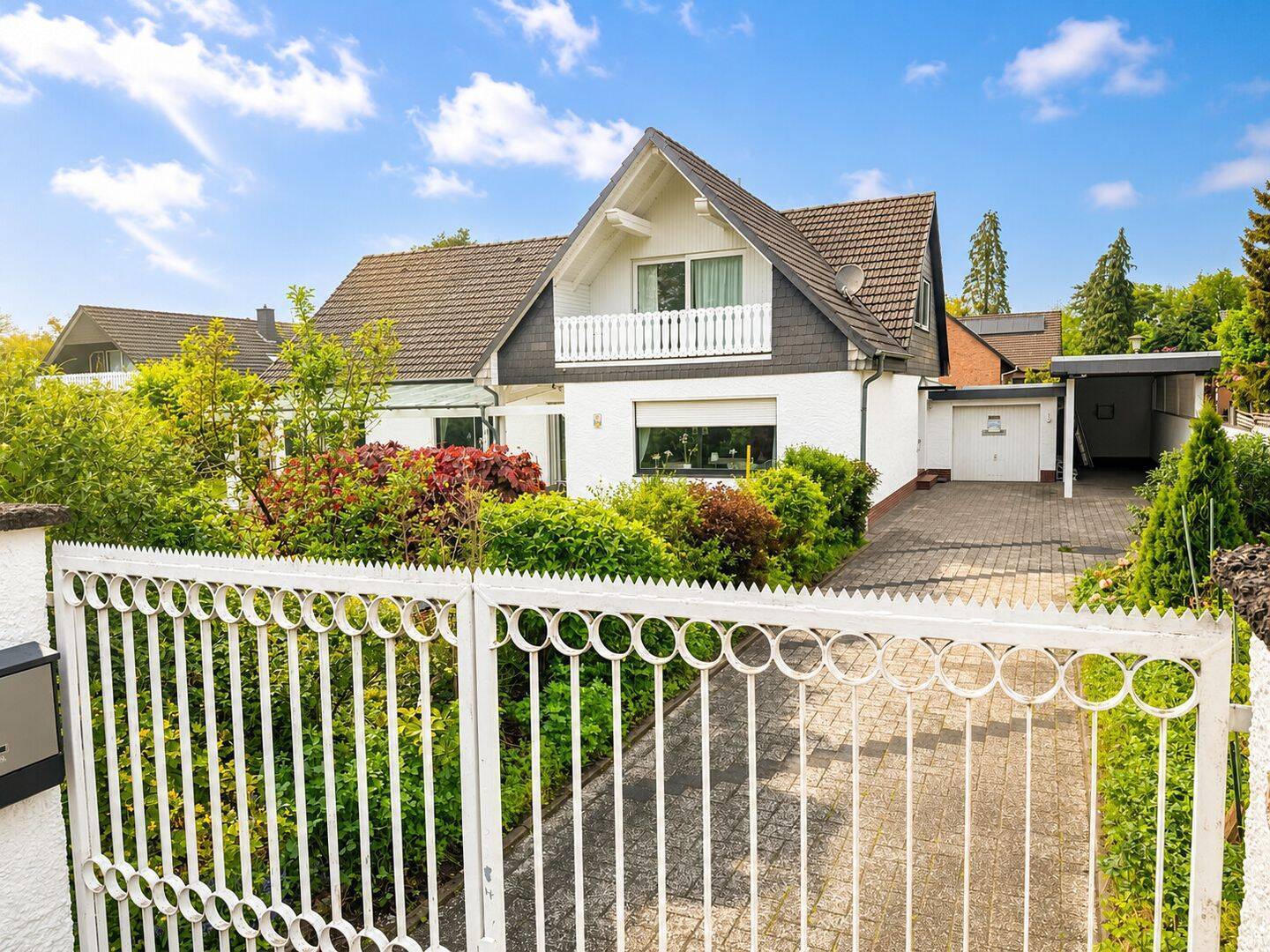 Real Estate Title Image Background