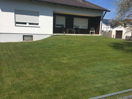 Einfamilienhaus mit großem Garten und Ausbaureserven