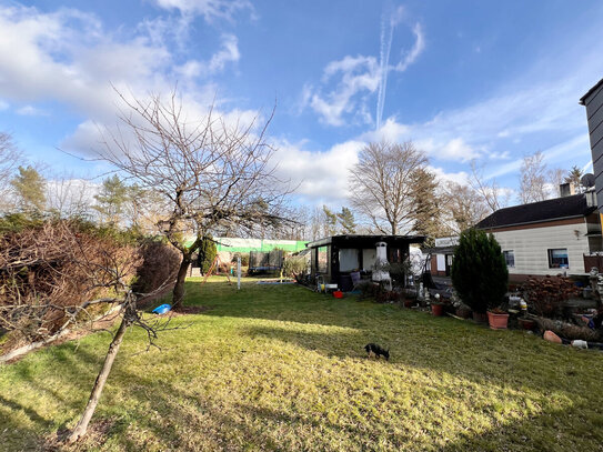 Zweifamilienhaus mit zusätzlichem Baugrundstück!