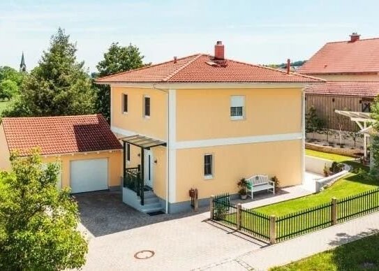 Provisionsfrei für Käufer ! Modernes lichtdurchflutetes Einfamilienhaus in Niederbayerischen Bäderdreieck ruhiger Lage…