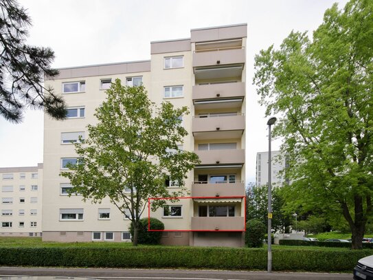 *** Charmante 2-Zimmer-Wohnung mit EBK-Balkon und Tiefgaragenstellplatz ***