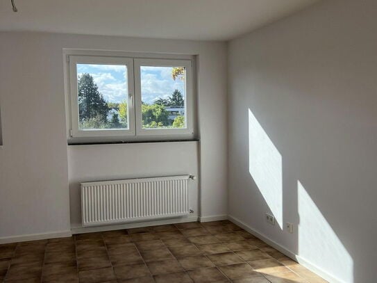 *** Charmante, modernisierte 1,5- Zi. Wohnung im Herzen von Bonn - Küdinghoven***