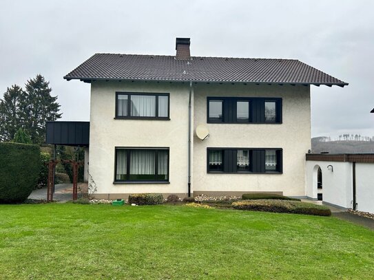 Einfamilienwohnhaus in exklusiver Lage in Arnsberg-Hüsten (Mühlenberg) zu verkaufen.