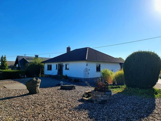 Willkommen in Ihrem neuen Zuhause - Charmantes Einfamilienhaus mit großzügigem Grundstück