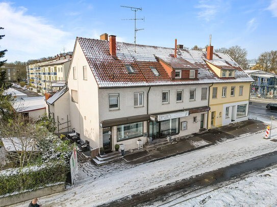 Aufgeteiltes 5%-Rendite Mehrfamilienhaus in Neu-Ulm! Provisionsfrei!