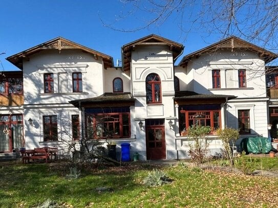 Eigentumswohnung Nr. 1 mit Loggia im 1. Obergeschoss