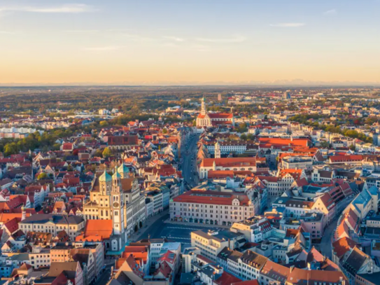 Wohn-/ Geschäftshaus an der Fuggerei mit 24 Wohnungen + 5 Gewerbeeinheiten