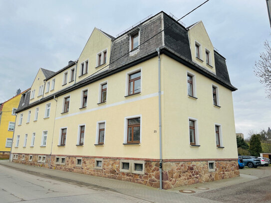 helle Zweiraumwohnung mit Gartennutzung