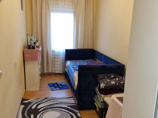2 Zimmer Erdgeschosswohnung in Zirndorf zum vermieten!