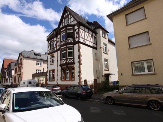 Friedberg - Charmanter Altbau: 110m² Wohntraum mit Balkon in ruhiger, zentraler Lage!