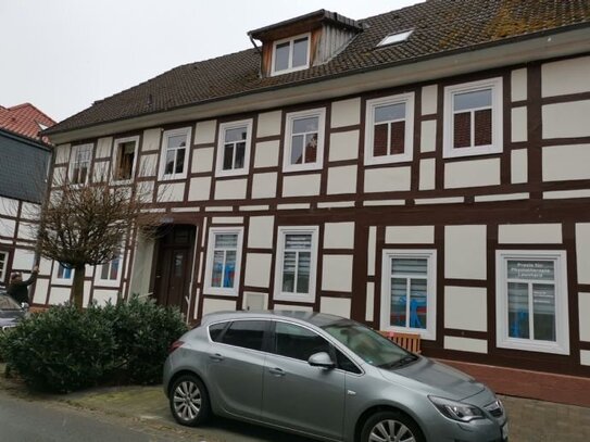 Geschäfts- und Wohnhaus in Zentrum von Dassel!