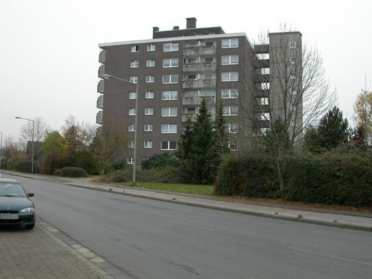 Ruhige Balkonwohnung mit neuem Wannenbad in Voerde-Friedrichsfeld