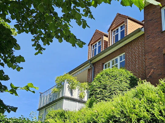 *Schmucke Stadthauswohnung im Maisonettestil*