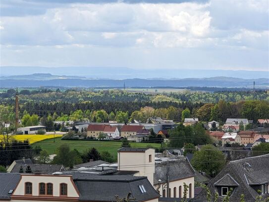 Domizil mit viel Nutzfläche und super Ausblick zu verkaufen