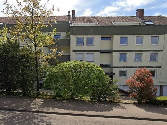 Freundliche 3-Raum-Wohnung mit EBK und Balkon in Saarbrücken