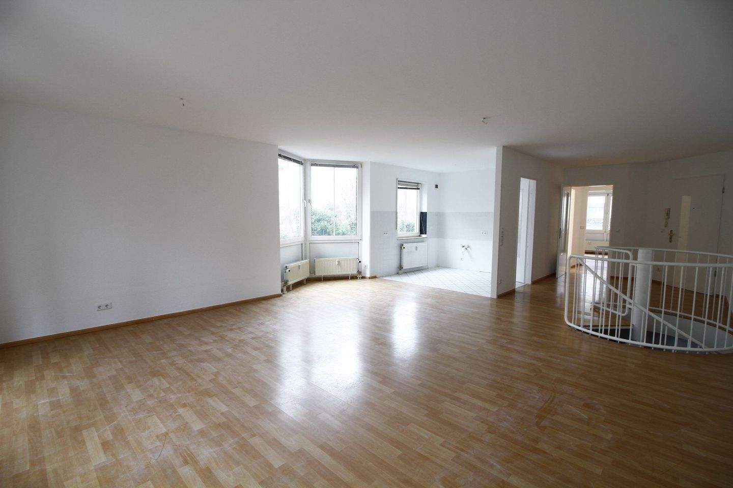 Ruhig gelegenes Maisonette mit Terrasse ! - Photo 1