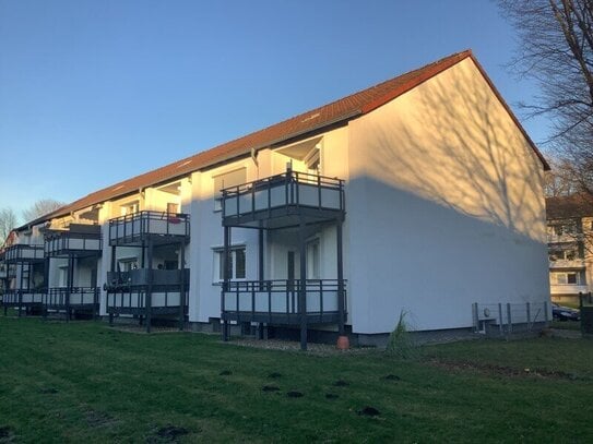 Renovierte 3-Zimmer EG Wohnung mit großem Balkon. Ab sofort zu vermieten