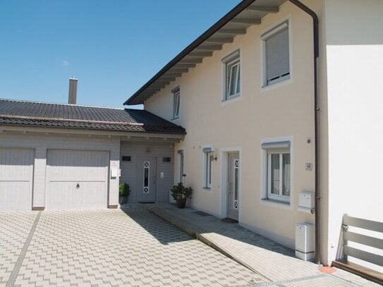 Traumhafte DHH-94327 Bogen(bei Straubing) zu vermieten, incl. Studio (Home-Office 40m², Hobby)