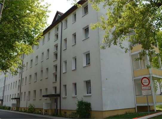 Schöne 3- Raum Wohnung mit Balkon in ruhiger Lage Eisenachs zu vermieten!