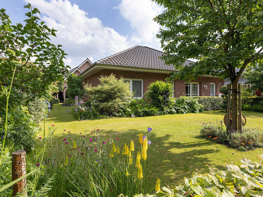 Freistehender Bungalow am Rande des Grünen gelegen!