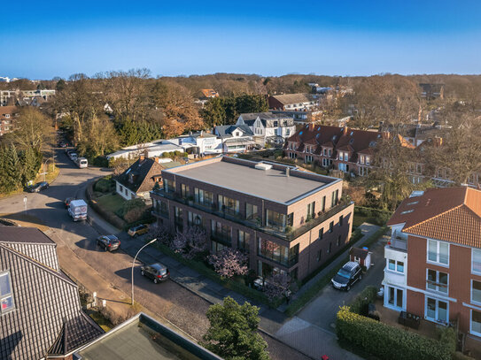 *** NEU - Hochwertige 3-Zi.-Neubau-Wohnung mit gr. sonnigem Garten in bester Lage von Alt-Osdorf ***