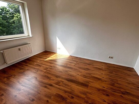 Gepflegte 2 Zimmer Wohnung in DU-Wanheim!!!!