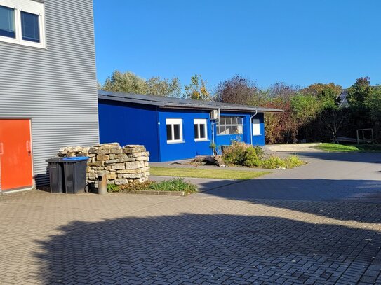 Gewerberäume für Büro, Praxis, Schulung oder Ausstellung in gepflegter Umgebung - Gewerbegebiet am Wasserturm