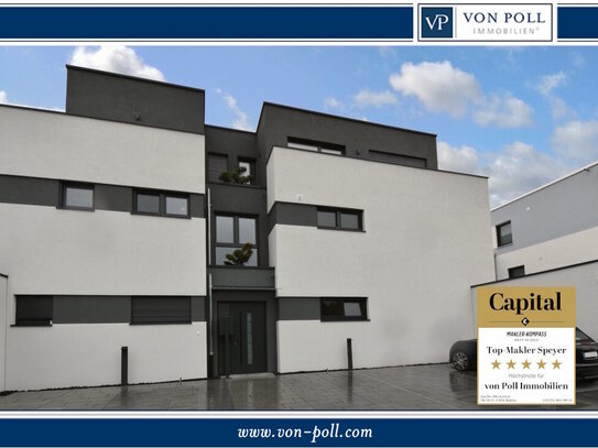 Sonnige Penthouse-Wohnung mit Dachterrasse und Garage zum Erstbezug