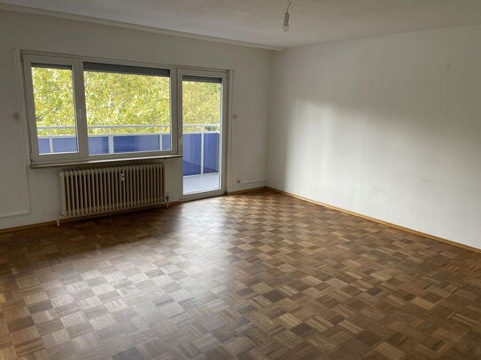 Geräumige 3-Zi-Wohnung in FFM/Bornheim mit Balkon - Eigennutzung oder Kapitalanlage