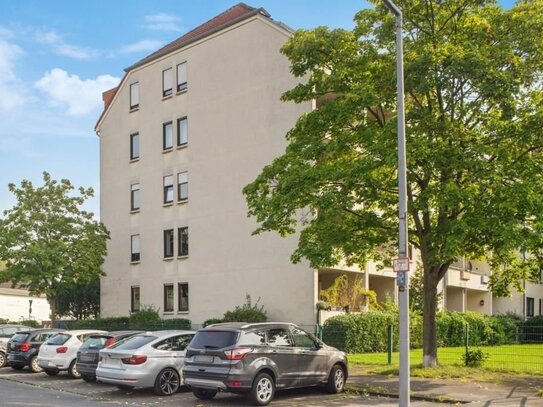 vermietete Wohnung mit Balkon und TG-Stellplatz nach Wunsch