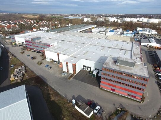 Ca. 12.500 qm Lager / Logistik in Flughafennähe!