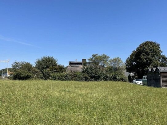 Tolles Baugrundstück mit 1105 m² für ein Einfamilienhaus, Doppelhaushälfte oder Dreispänner in Winhöring