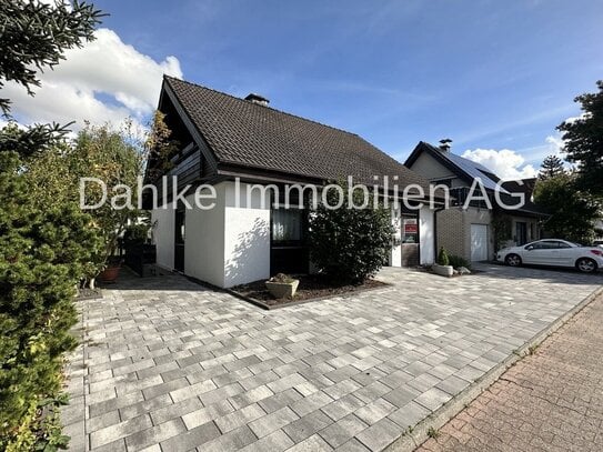 Freistehendes Einfamilienhaus mit gepflegtem Garten in beliebter Lage von Hückelhoven-Ratheim