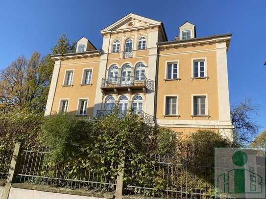 Sehr schöne, sonnige 2-Raum-Wohnung mit Einbauküche und Balkon in zentrumsnaher, ruhiger Lage von Bautzen zu vermieten!