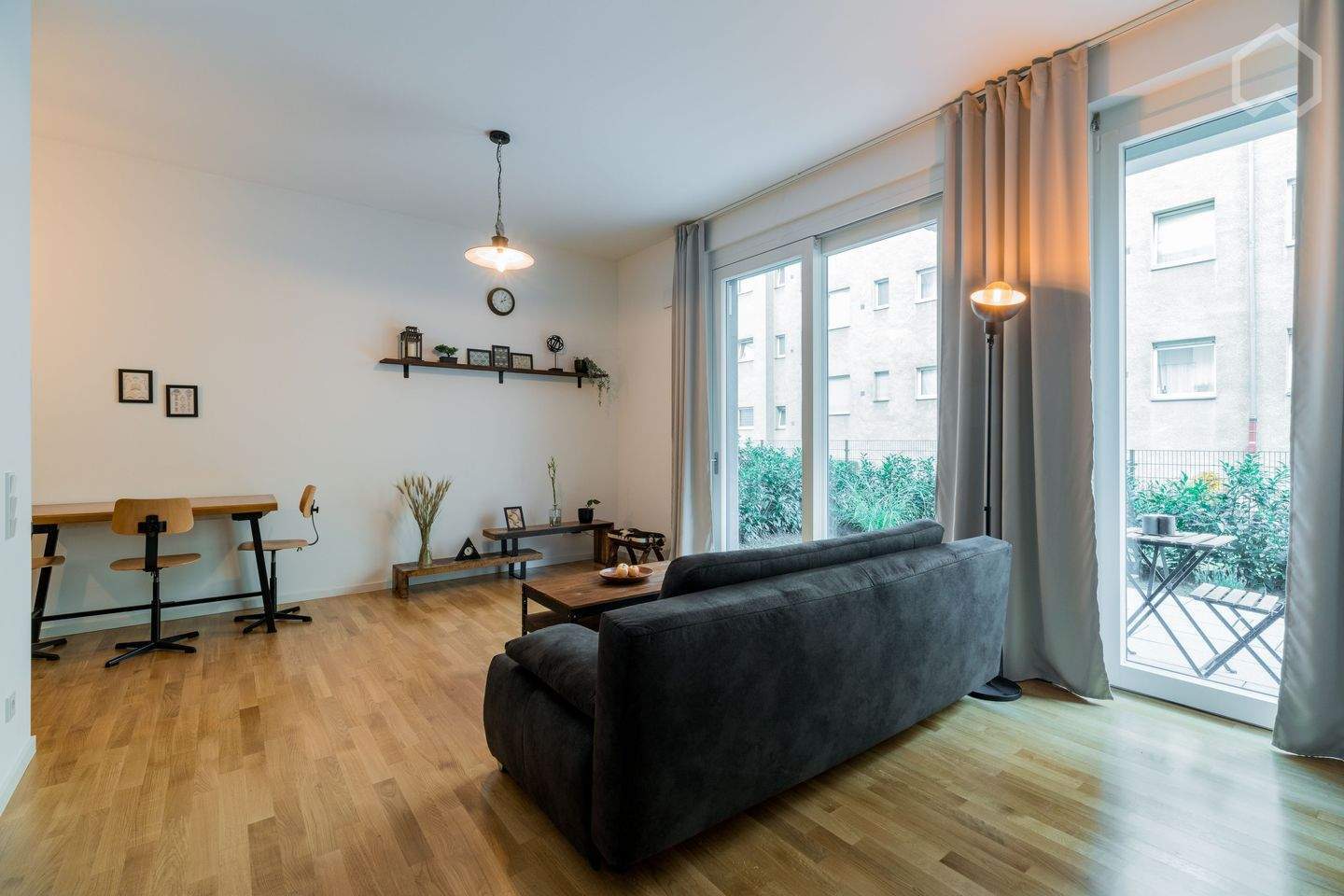 Modern & wonderful home right next to Tempelhofer Feld - Photo 1