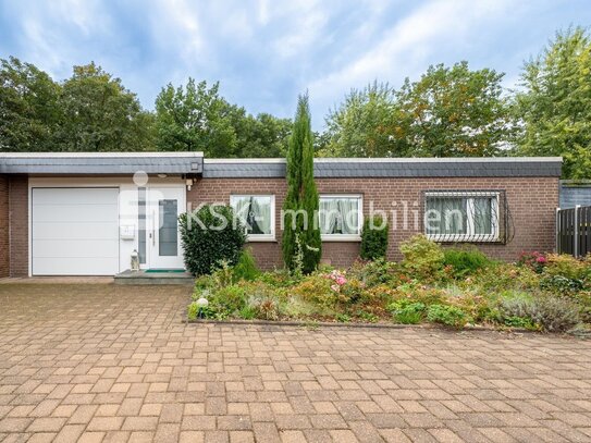 Gepflegter Bungalow mit traumhaftem Grundstück in Bergheim - Kenten!