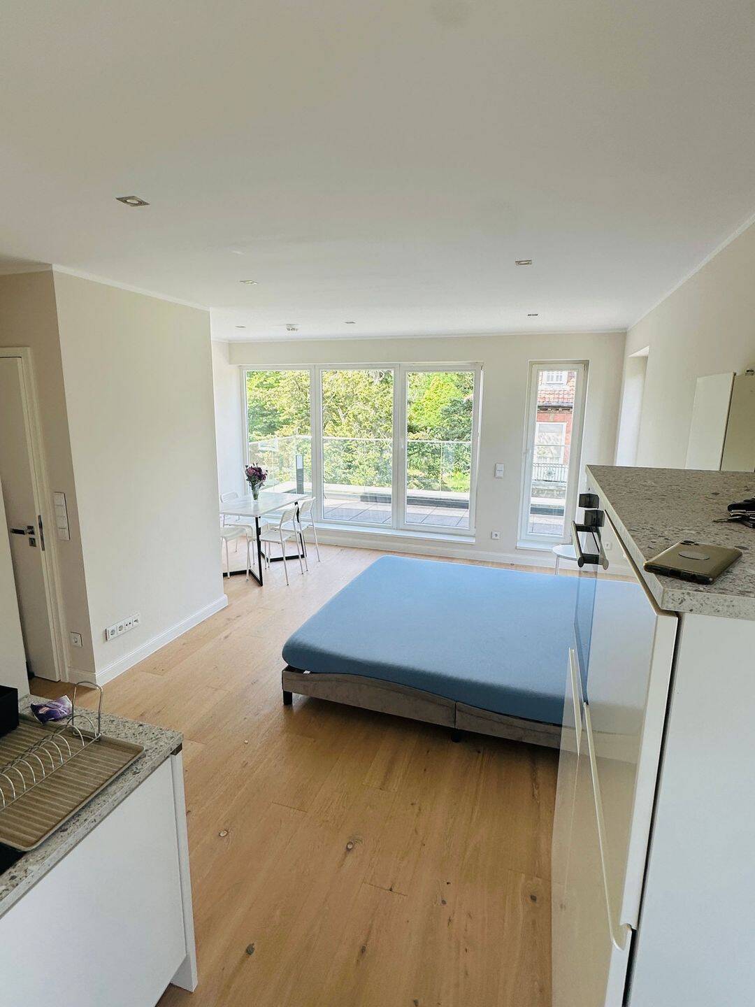 1 Zimmer Wohnung in ruhiger Lage sucht neuen Mieter! - Photo 1