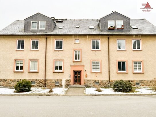 Gemütliche 3-Raum-Wohnung im 1. Obergeschoss - Thermalbad Wiesenbad!!