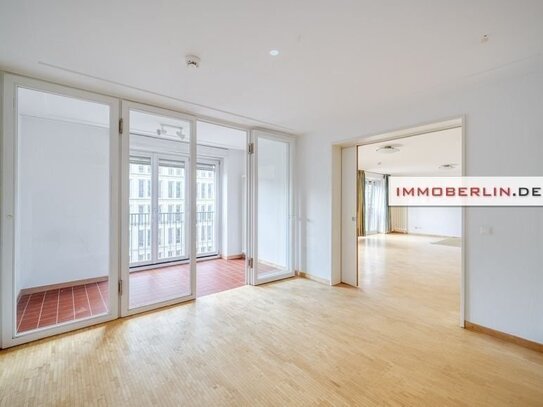 IMMOBERLIN.DE - Komfortable Wohnung mit exquisitem Ambiente + Tiefgaragenplatz beim Kurfürstendamm