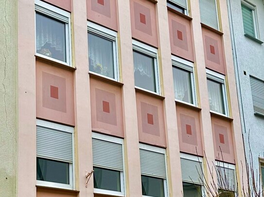 Renovierte Obergeschosswohnung in der Mayen-City mit Aufzug!