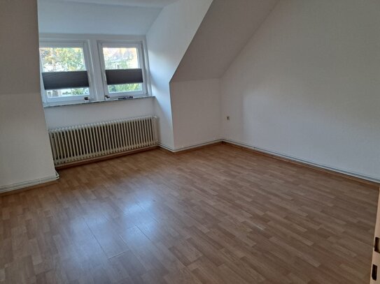 Renovierte 3 Zimmer Wohnung