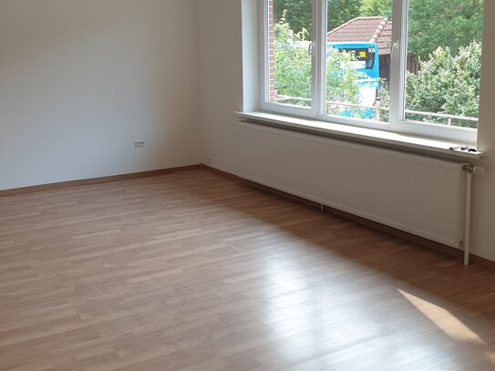 4-Zimmer-Wohnung mit Garten und Terrasse in Grebin